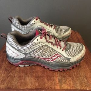 Ladies Saucony Shoes!
